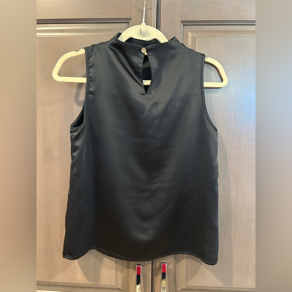 The Noli Shop Mara Silky Top in Black, Size XS - Picture 5 of 9